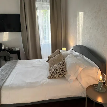 아파트 Garden View Boutique 고리치아