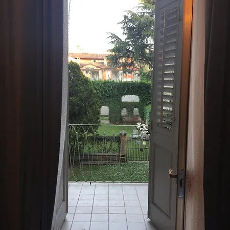 Garden View Boutique *