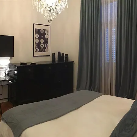 아파트 Garden View Boutique 고리치아