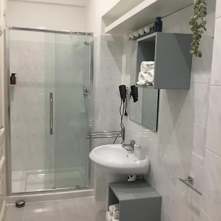 아파트 Garden View Boutique 고리치아