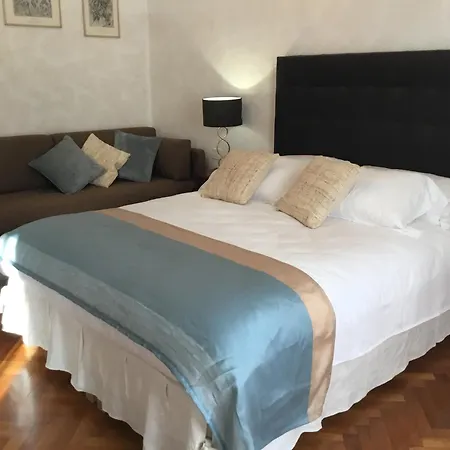 Garden View Boutique *